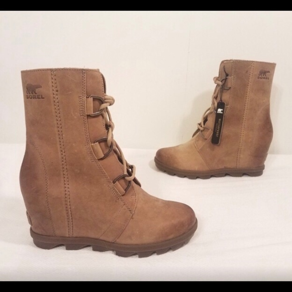 HOT🔥🔥🔥 Brand New SOREL boots